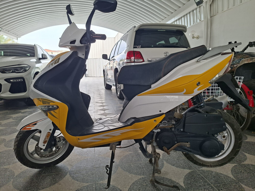 Automatic Scooter Excellent - 1