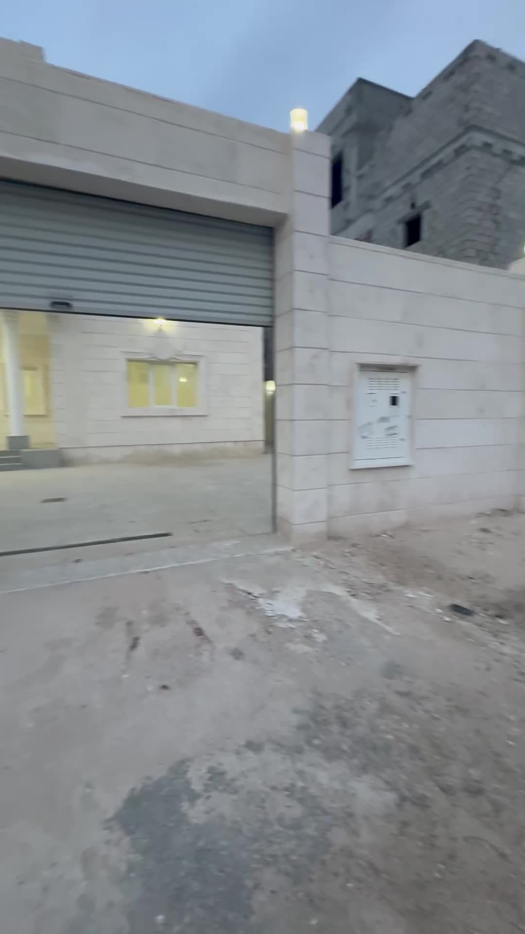 3 فلل فاخرة للبيع في الحضارمه - 1