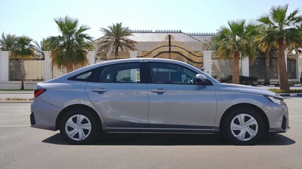 TOYOTA YARIS SILVER COLOR 2026 - 2