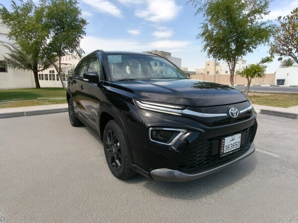 TOYOTA URBAN CRUISER BLACK 2026 - 10