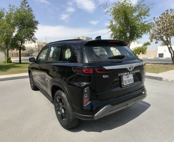 TOYOTA URBAN CRUISER BLACK 2026 - 6