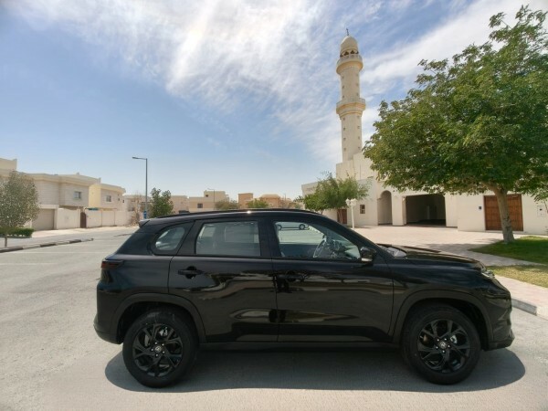 TOYOTA URBAN CRUISER BLACK 2026 - 14