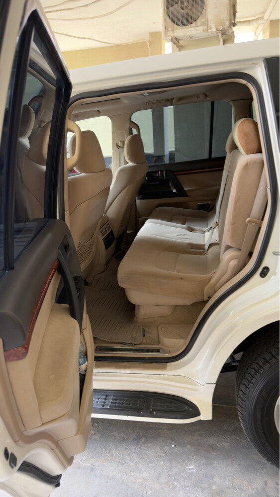 Toyota Land Cruiser 2012 for Sale - 3