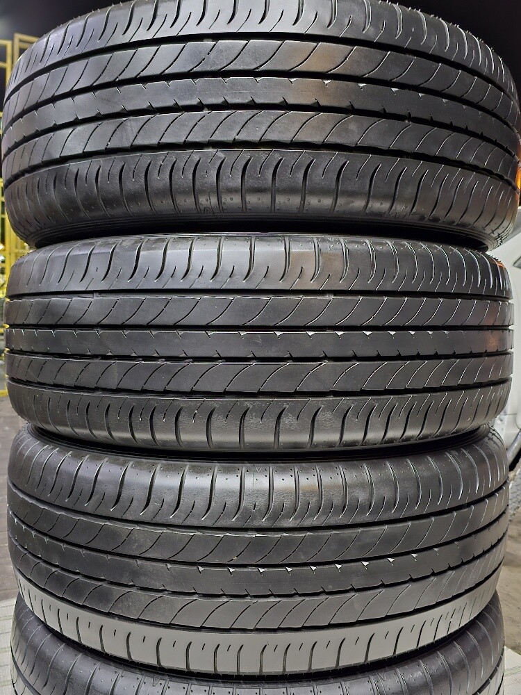 235-55-20,,,Dunlop brand - 3