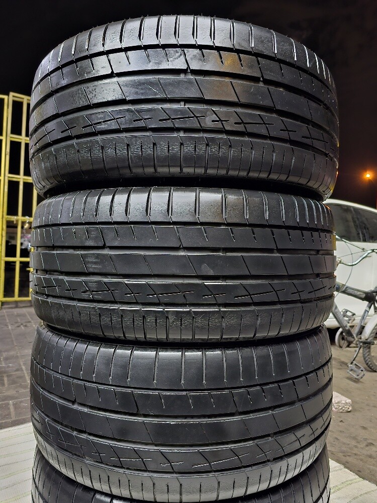 265-40-21,,,,,LOTA brand - 2