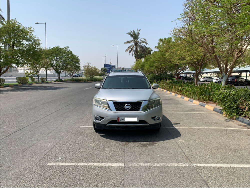 Nissan Pathfinder SV 4WD 2014 - 2