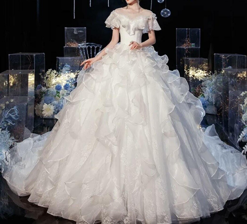 Wedding gown for rent - 8