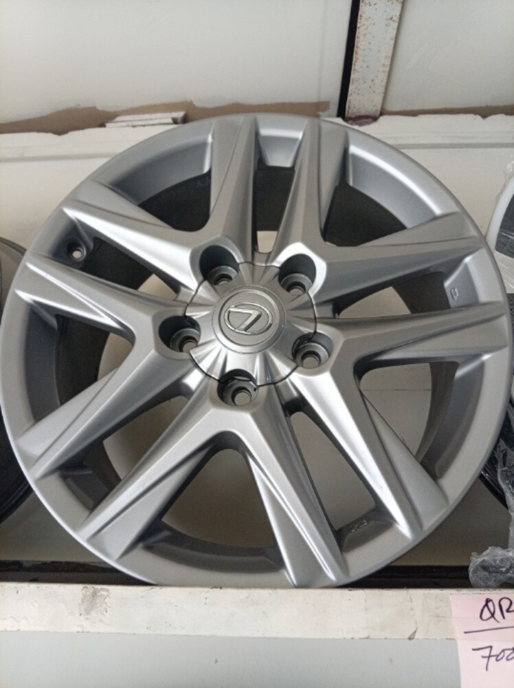 Lexus Rim 20" - 1