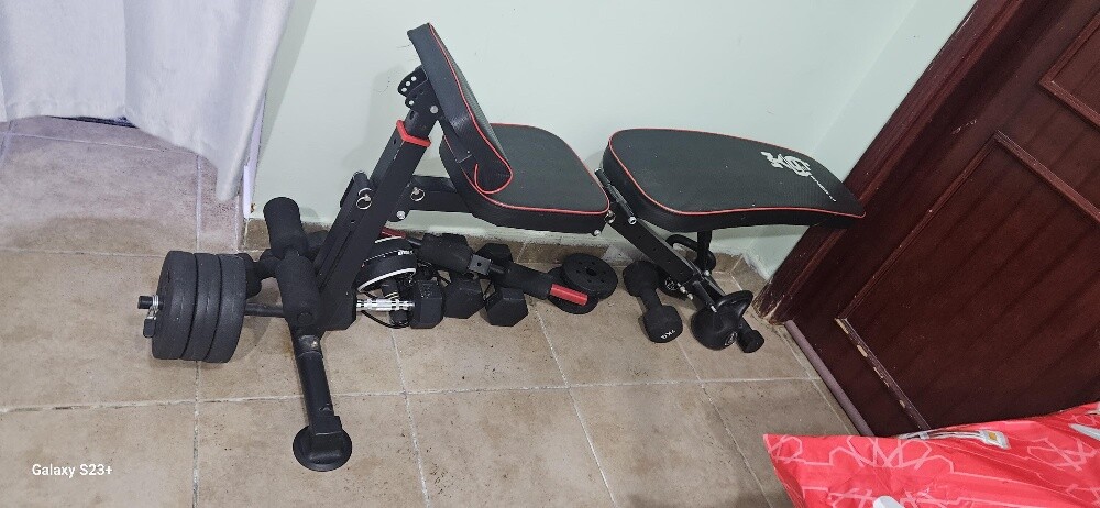 50 kg dumbell bench and bike. - 2