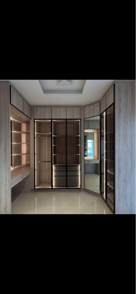 Carpenter & Aluminum Glass Work  - 9