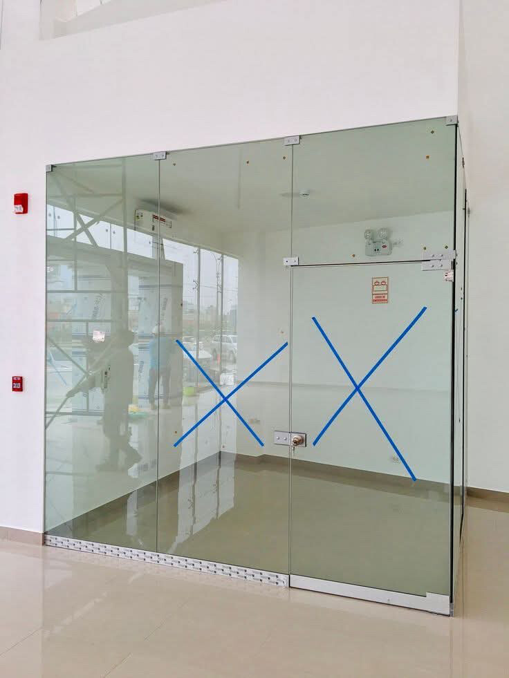 Carpenter & Aluminum Glass Work - 9