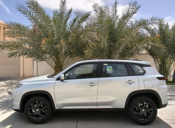 TOYOTA URBAN CRUISER SILVER 2026 - 4