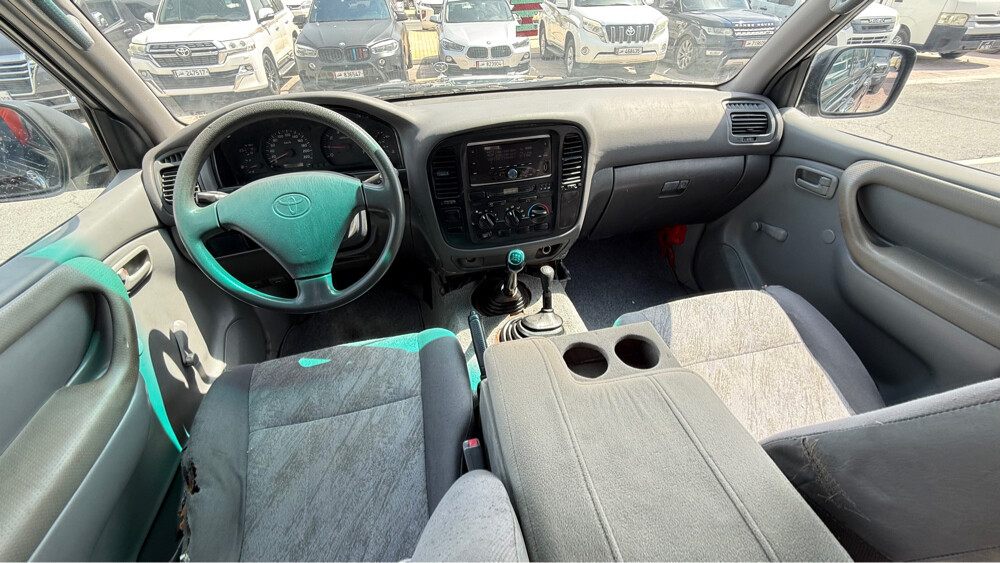 Toyota Land Cruiser G  2000 - 10