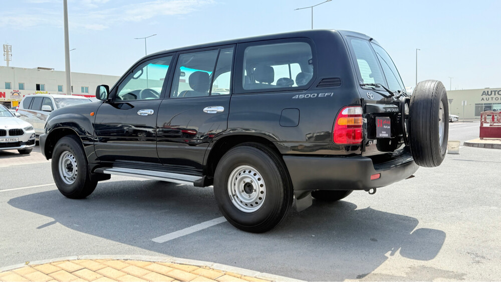 Toyota Land Cruiser G  2000 - 2