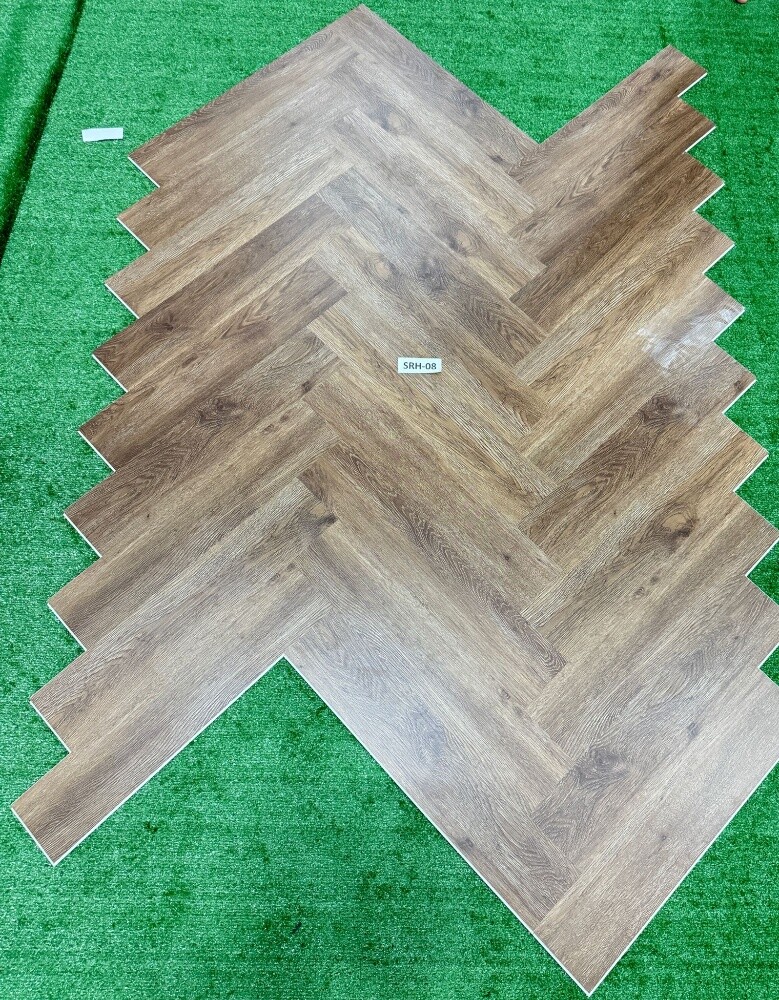 Floor decoration with spc flooring - 10
