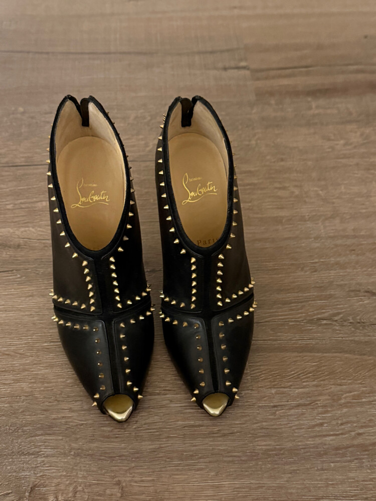 Authentic Christian Louboutin Boots - 8