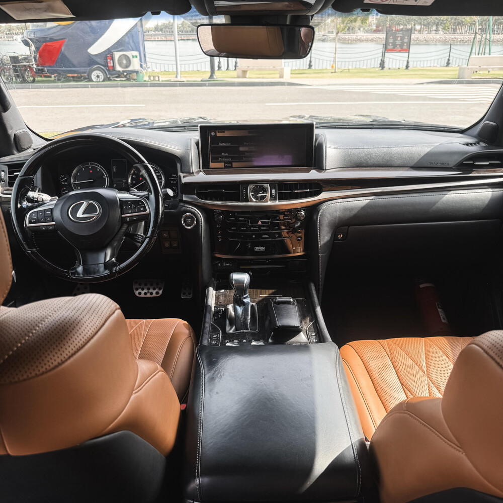 For sale: Lexus Black Edition  - 4