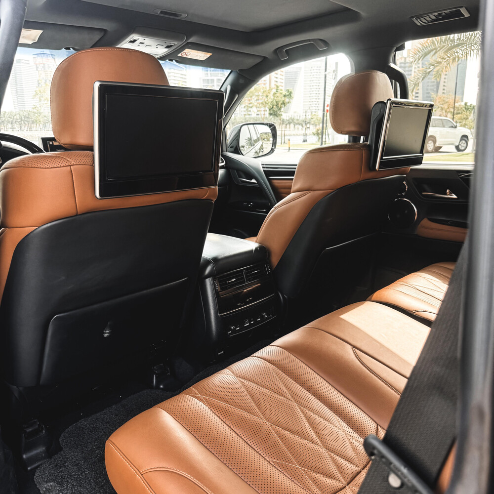 For sale: Lexus Black Edition  - 3