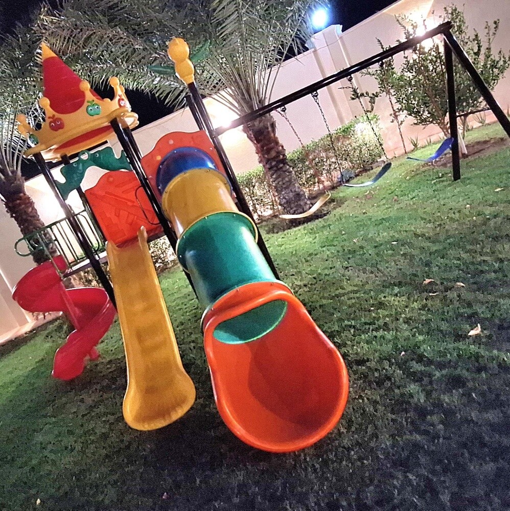 ملعب للأطفال - 2