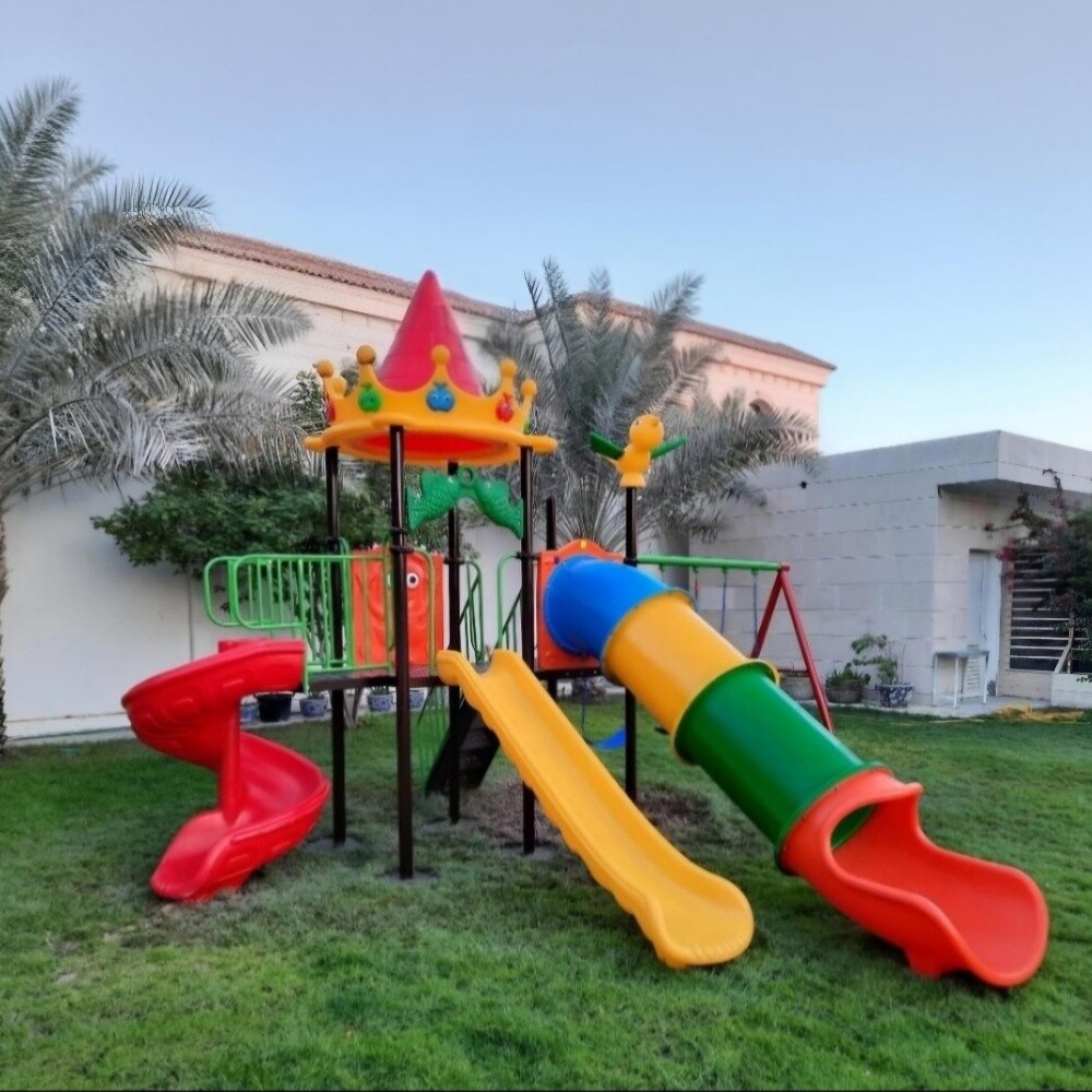 ملعب للأطفال - 1