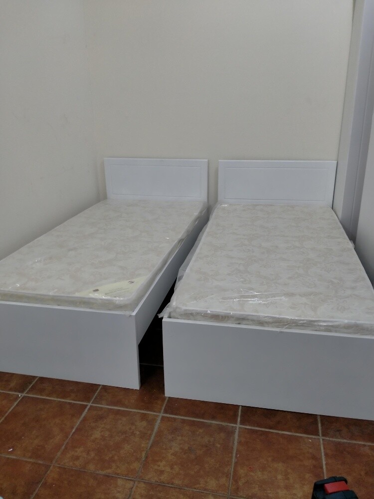 we have all new furniture - 11