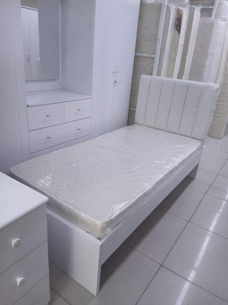 we have all new furniture - 6