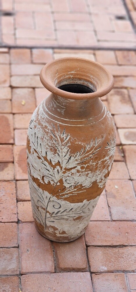 clay jugs - 3