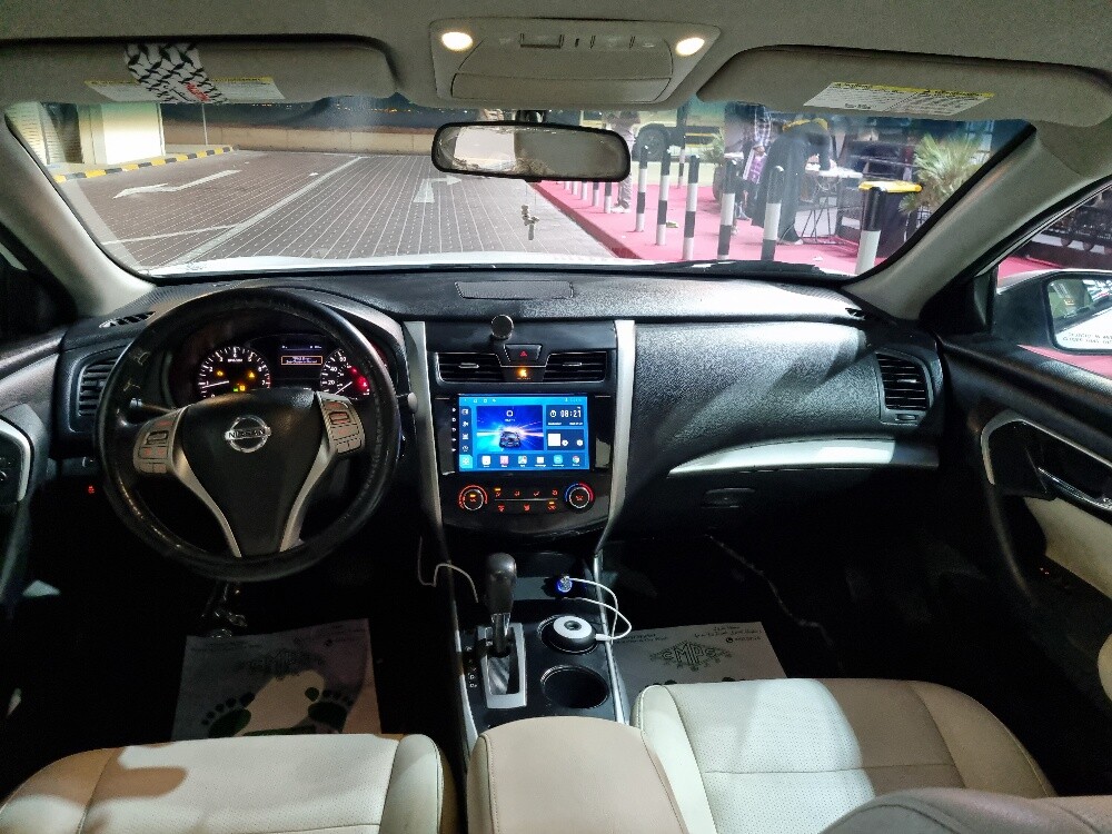 Nissan altima - 7