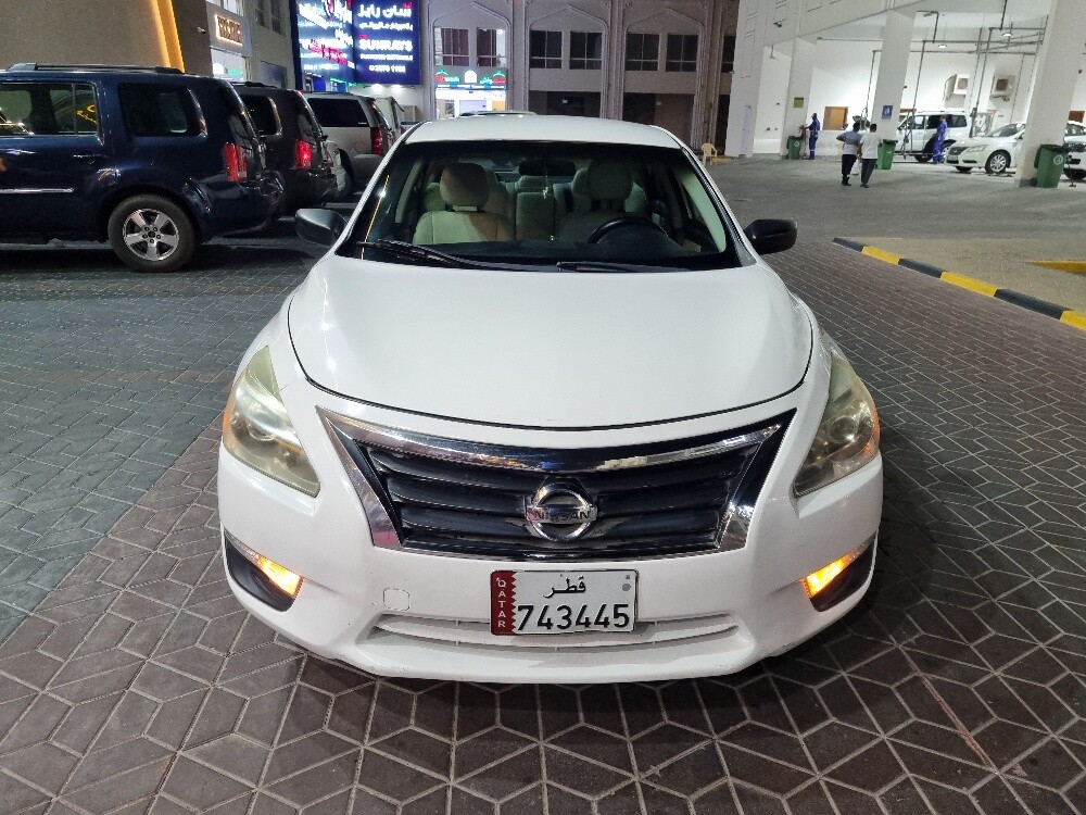 Nissan altima - 4