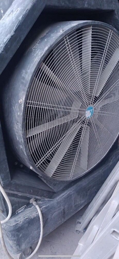 Air conditioners and fans are avail - 8