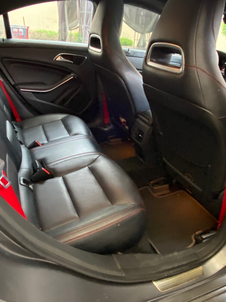 For Sale Mercedes Benz - 12