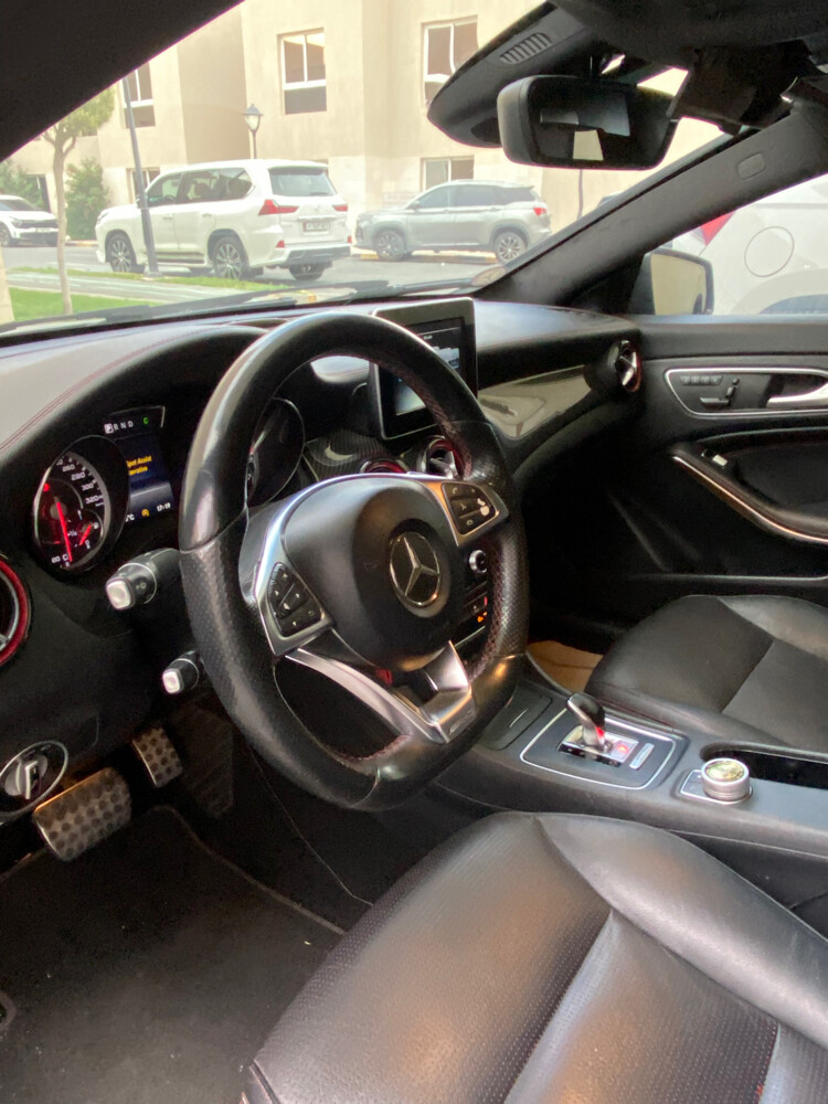 For Sale Mercedes Benz - 9