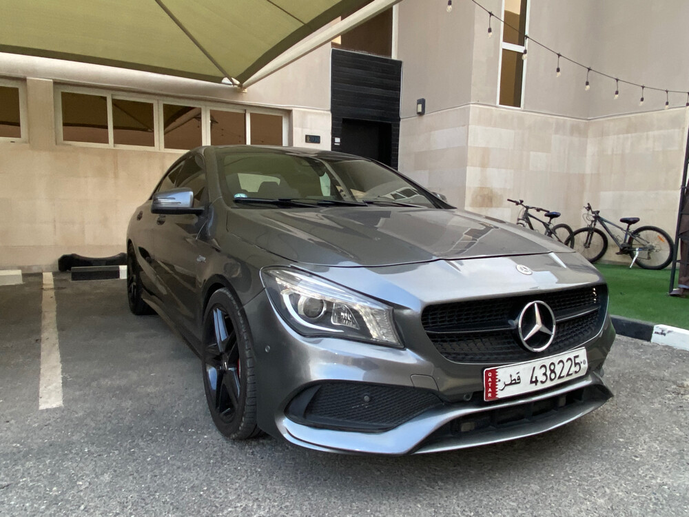 For Sale Mercedes Benz - 8