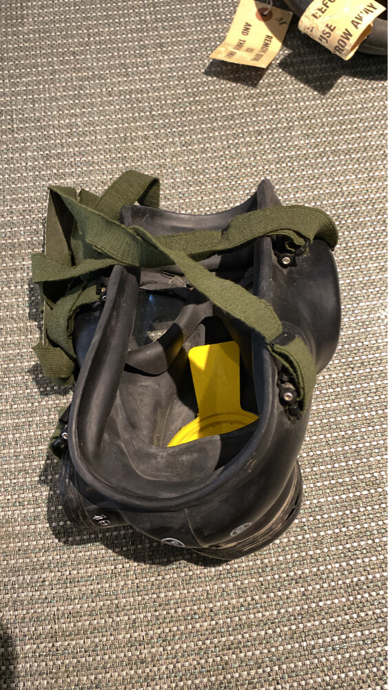 gas mask from gulf war 2 - 3