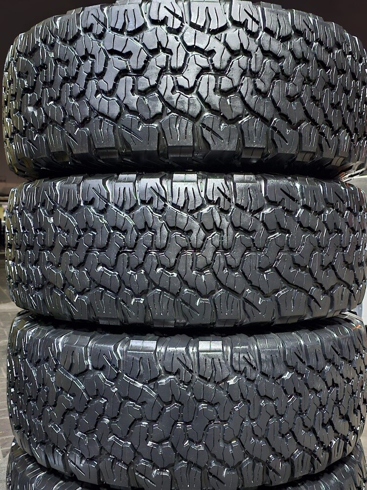 315-70-17,,, BFGOODRICH    brand - 1