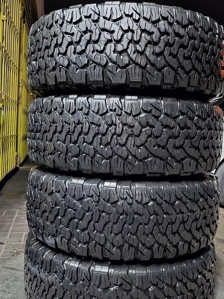 315-70-17,,, BFGOODRICH    brand - 12