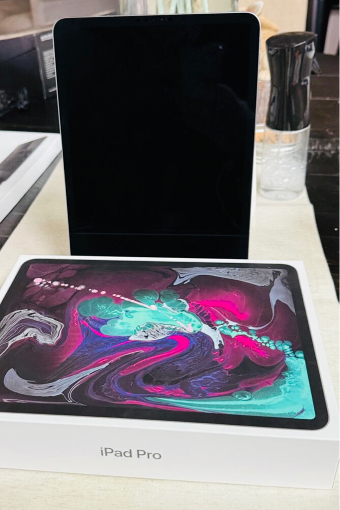 IPad Pro 1stGen 256Gb same like New - 4