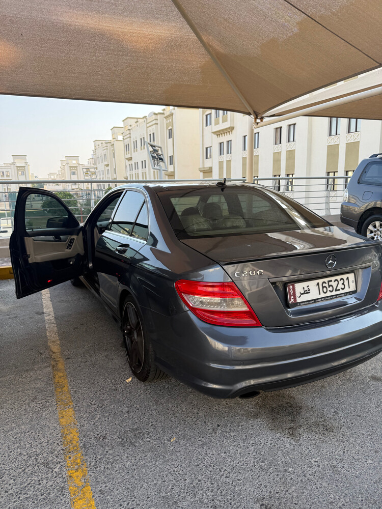 مرسيدس بنز 2010 - 1