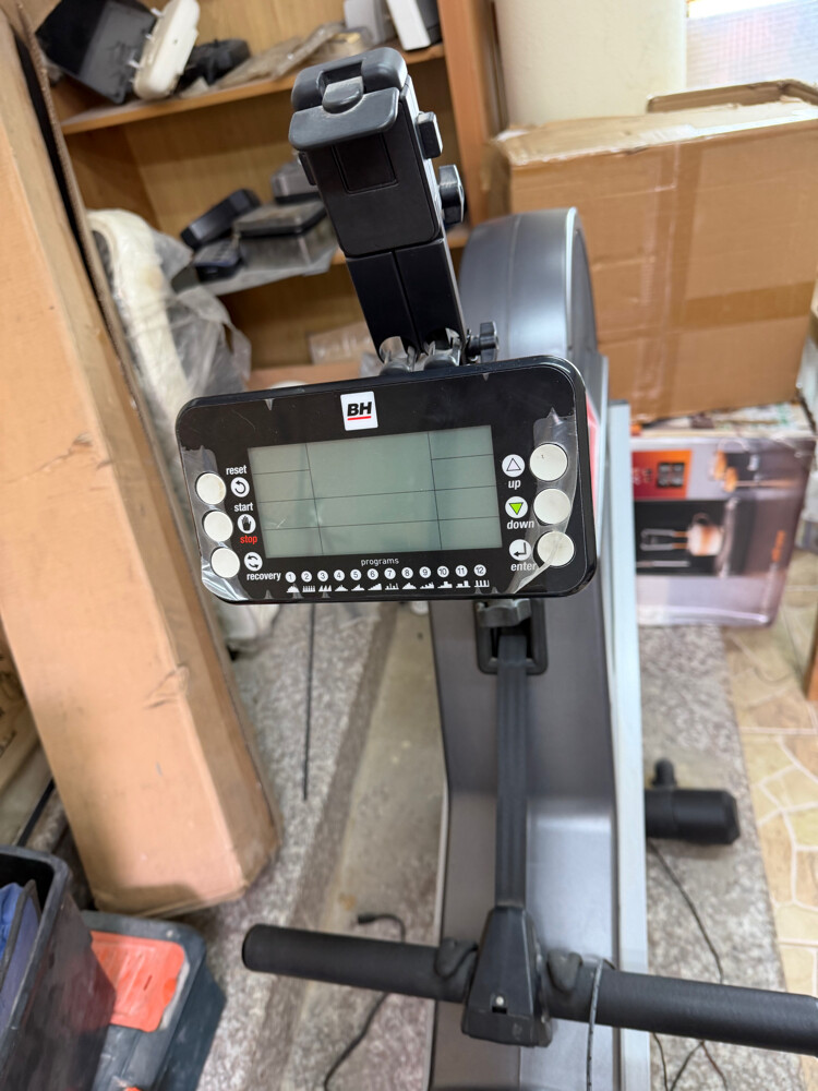 Rowing Machine - 4