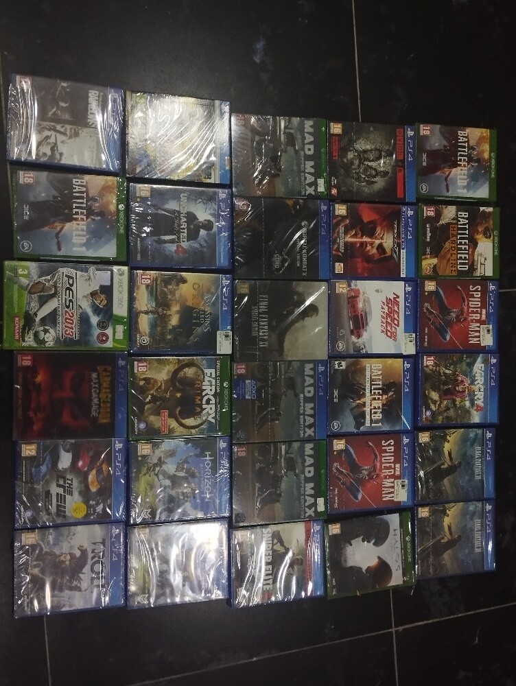playstation 4 game discs - 3