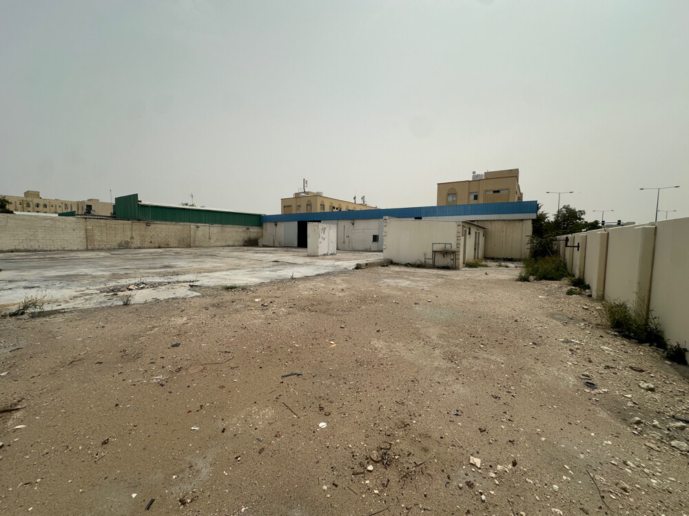 For Rent Workshop/Garage - 1