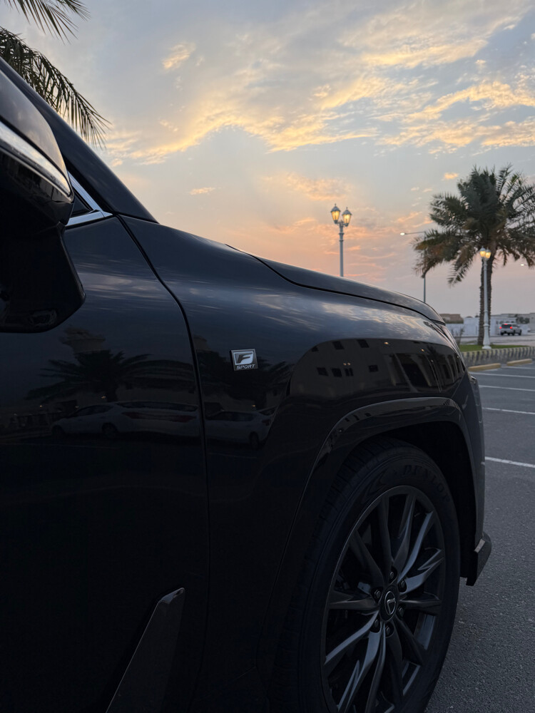لكزس ٢٠٢٥ - 4