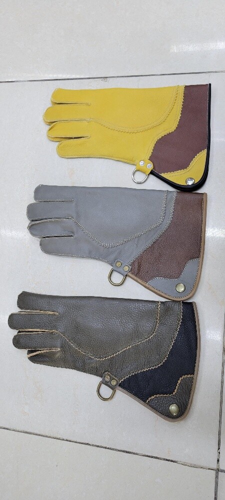 leather glove for falcon - 4
