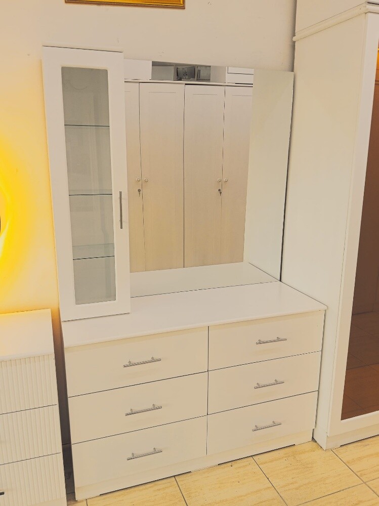 New dressing table available. - 10