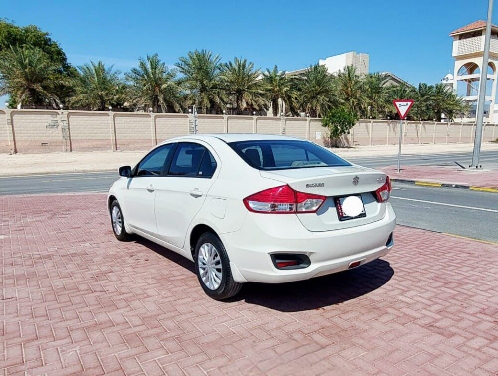 Suzuki Ciaz 2023 - 3