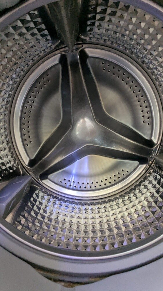Samsung washing machine two in one - 2