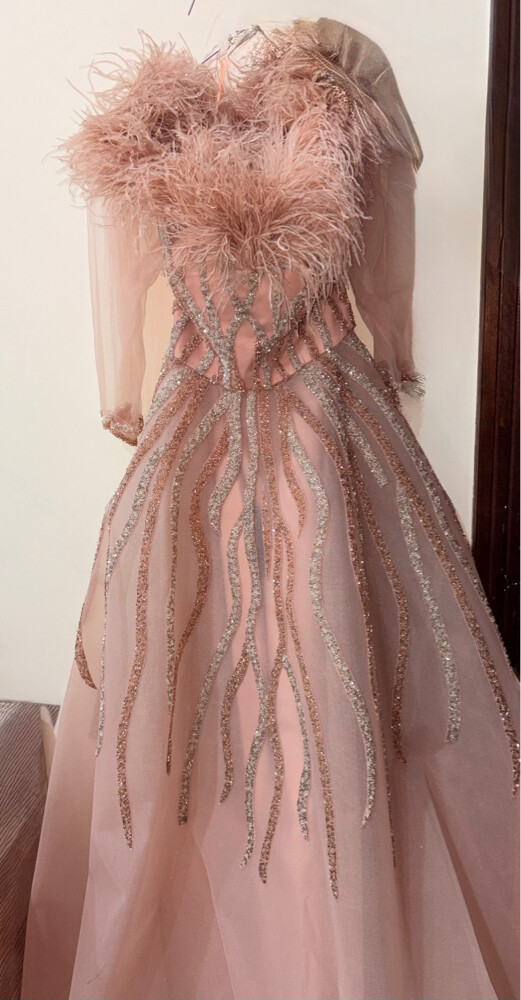 Elegant Evening Dress - 1