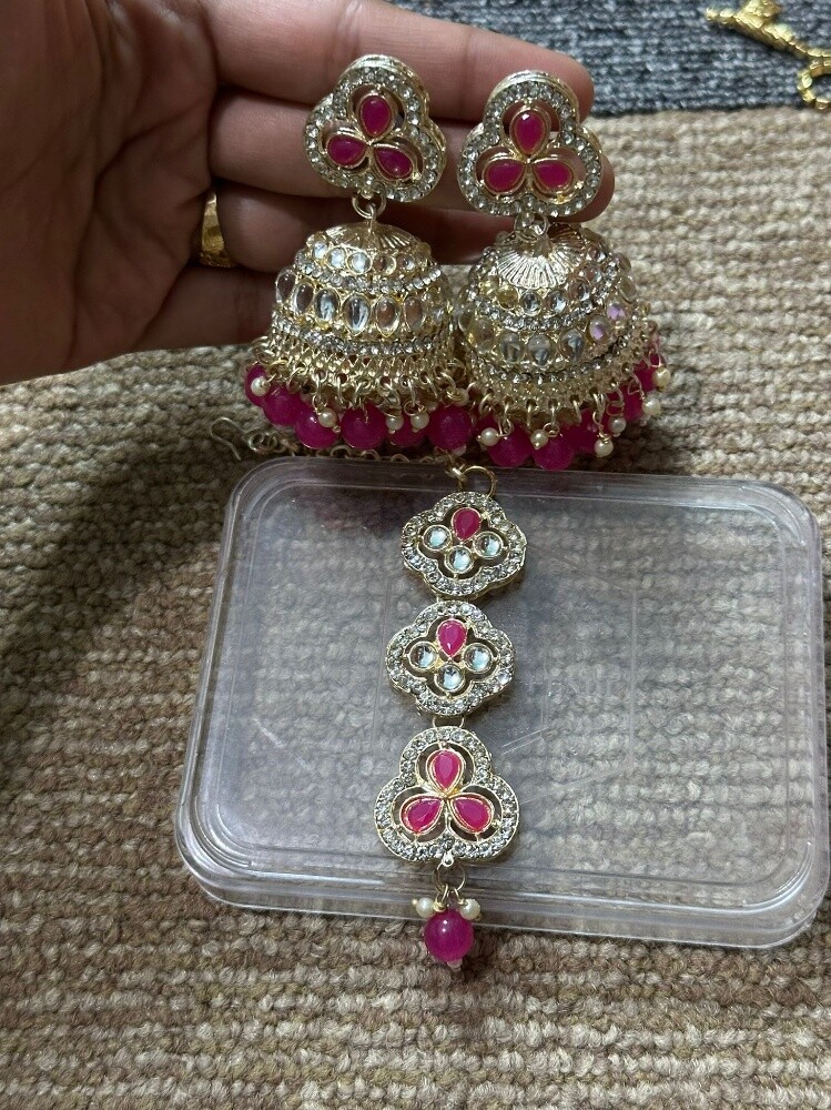 SHAREE with matching JEWELARY - 4