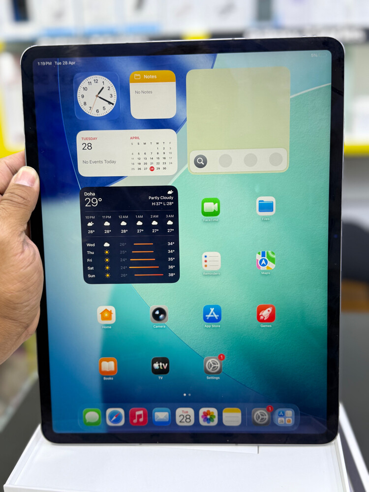 iPad Air 13inch cellular 256 gb - 5