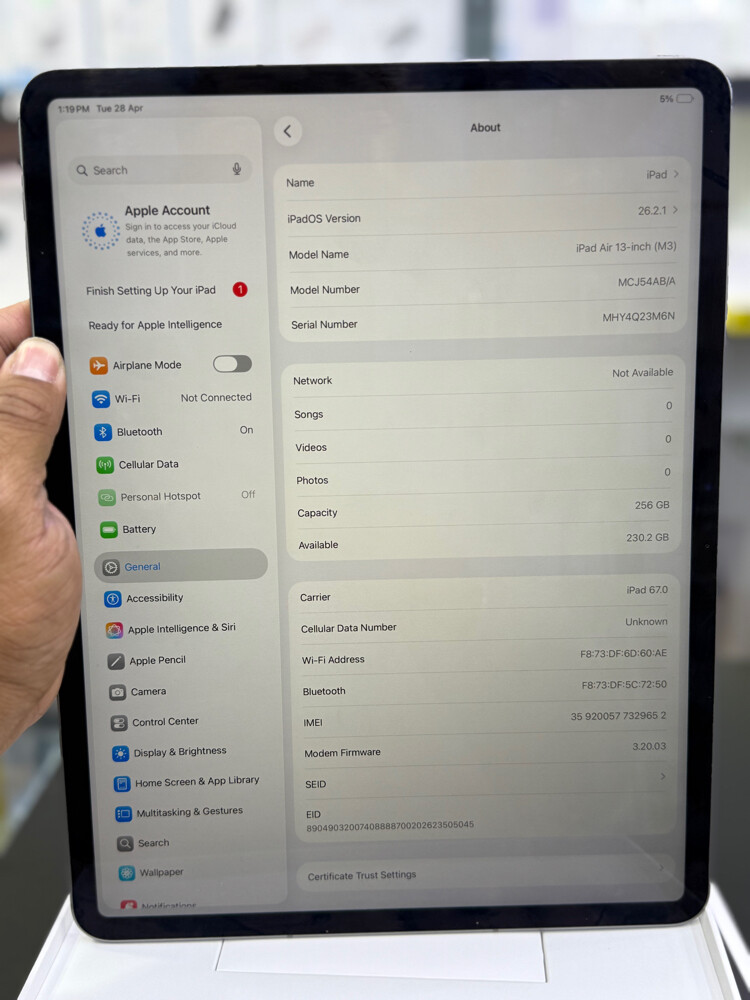 iPad Air 13inch cellular 256 gb - 3